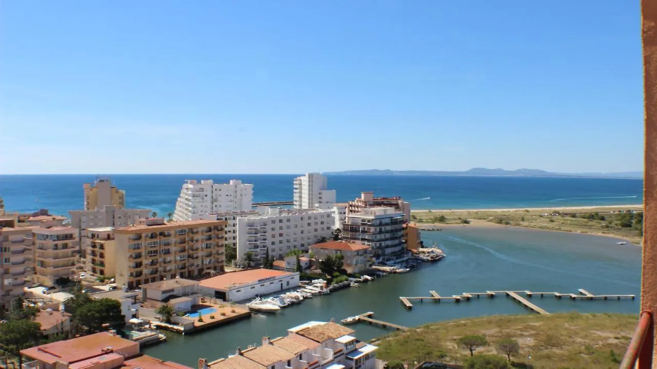 Isla De Roses 1-24 Apartment 0*,  Spain