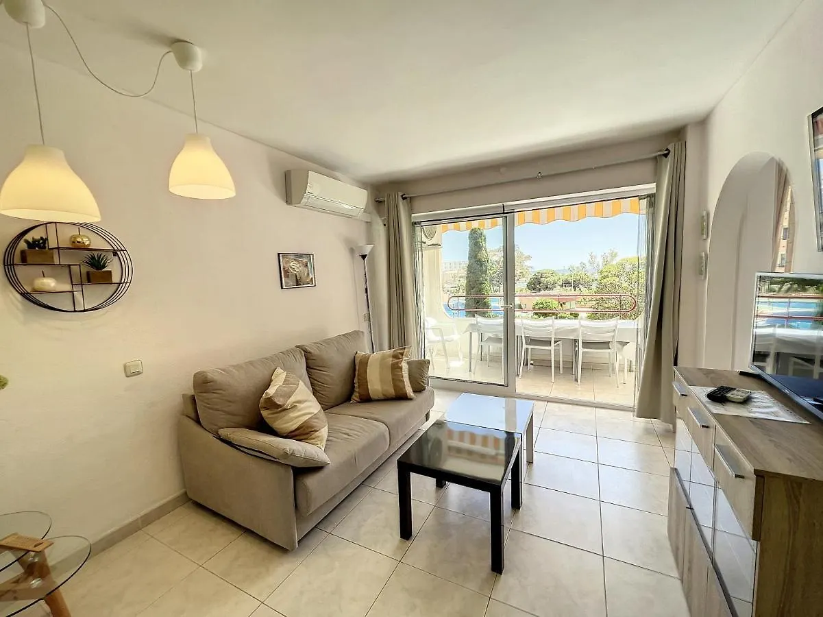 Isla De Roses 1-24 Apartment 0*,