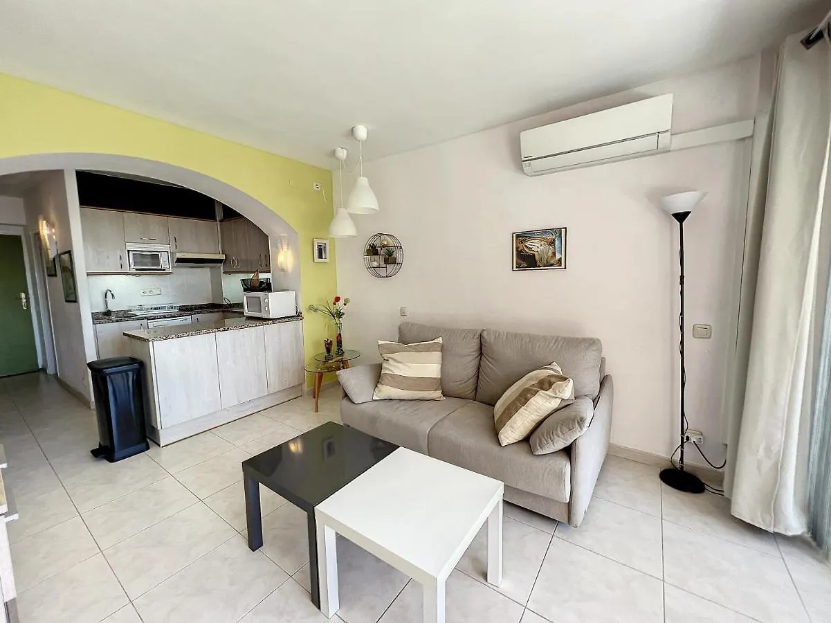 Isla De Roses 1-24 Apartment